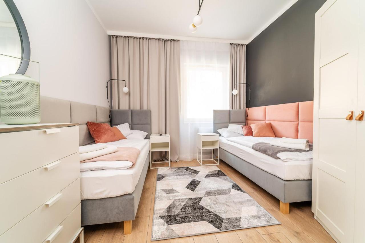 Sloneczna Zatoka Apartment Sila Bagian luar foto